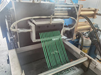 Ligne de compactage de film PE PP à double étage de 800 kg/h avec deux extrudeuses et filtres, usine de recyclage de film plastique