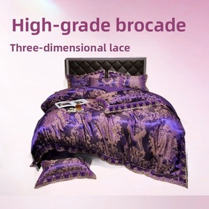 Ensemble de quatre pièces en dentelle européenne, satin et jacquard, luxueux, en soie lavée, comprenant drap et housse de couette - Product Image 2