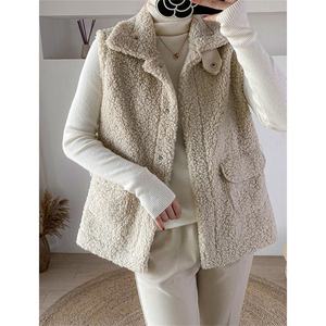 Nuevo Producto Exclusivo: Chaleco de Lana de Cordero, Versión Coreana, Corte Holgado, con Chaqueta de Lana de Cordero en el Exterior - Product Image 1