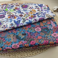 Tissu Popeline Imprimé 100 % Coton Respirant et Doux à Motif Floral, Confectionné sur Mesure pour Robes, Chemises et Vêtements