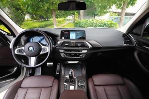 Auto Usado en Venta, <span class=keywords><strong>BMW</strong></span> X3 XDrive28i 2018, Paquete M Sport, SUV Usado, Volante a la Izquierda, Automático, Lujoso, 224hp, XDrive, Tracción en las Cuatro Ruedas, Excelente Estado - Product Image 5