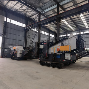 Crawler Type Heavy Duty Screening Plant Station for Sale Capacity 60-300 T/h Tracked Mobile <b>Vibrating</b> <b>Screen</b> Price - Product Image 1