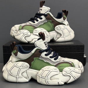 Chaussures pour hommes Printemps 2026 : baskets athlétiques décontractées et polyvalentes, style rétro 'dad shoes', avec empeigne en maille respirante et semelle épaisse - Product Image 3