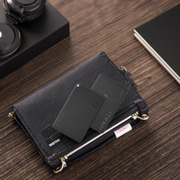 Travaux minces rechargeables avec Find My Item Finder pour les étiquettes de bagages Passeports Téléphone IP68 étanche Wallet Tracker Card Finder