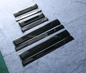 2021 D-MAX nouveaux accessoires Auto plaque <span class=keywords><strong>de</strong></span> <span class=keywords><strong>seuil</strong></span> <span class=keywords><strong>de</strong></span> <span class=keywords><strong>porte</strong></span> en acier inoxydable noir marchepied latéral pare-chocs accessoire extérieur - Product Image 1