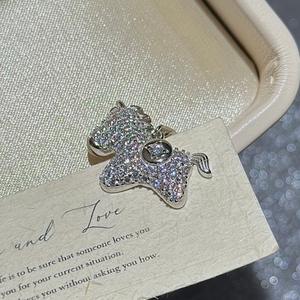 Pendentif en argent pur S925, design de niche, argent instantané, avec zircon cheval du zodiaque chinois, simple, tendance, nouveaux bijoux, breloques - Product Image 5