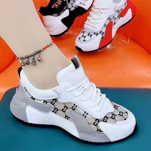 بيع بالجملة مباشر من المصنع أحذية رياضية نسائية كبيرة الحجم شبكية كاجوال من تصميم أشهر المصممين - Product Image 6