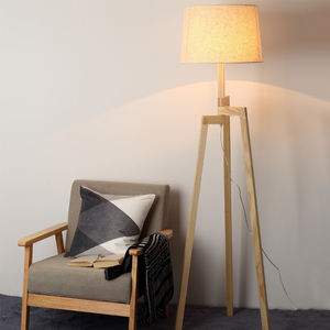 Bureau Moderne LED Lampadaire Demi Lune Strass Petite Taille E27 Base en Bois Salon Trépied Haut CRI 95 5 Ans - Product Image 6