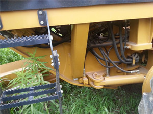 Niveleuse à moteur Caterpillar 140K d'occasion de qualité professionnelle, modèle 2018, 2500 heures, 21000 kg, haute efficacité opérationnelle, conduite stable - Product Image 5