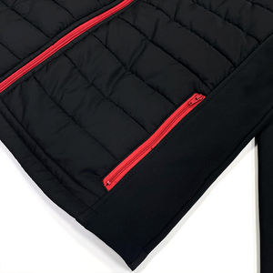 Chaqueta Deportiva de Invierno Personalizada OEM con Logotipo Bordado, Cremallera, Negra, Acolchada, de Algodón - Product Image 6