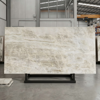 Dalles de pierre naturelle blanche brésilienne au design moderne, dalles de marbre quartzite blanc Taj Mahal polies, grandes dalles pour plans de toilette