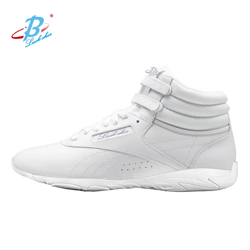 एथलेटिक महिलाओं प्रशिक्षण जूते हल्के सफेद कूद टीम प्रतियोगिता चियरलीडिंग जूते निर्माता
