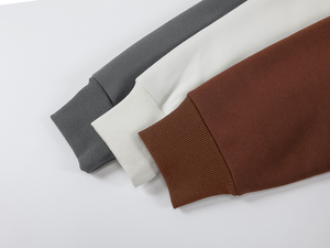 Felpa con <span class=keywords><strong>Cappuccio</strong></span> Oversize Unisex Nera Personalizzata, Morbida e Prelavata, Foderata in Pile, Calda per l'Inverno, per Uomo e Donna - Product Image 6