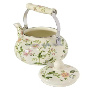 Ensemble de <span class=keywords><strong>théière</strong></span> en émail floral de haute qualité 1.5/2/2.5L bouilloire en fer de Style marocain avec fonction de sifflement pour le camping de voyage à l'eau de thé - Product Image 2