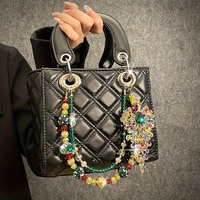 Breloque de téléphone vintage colorée à motifs floraux, ornée de strass et de perles, lanière de poignet pour sac, bijou artisanal pour femme, cadeau