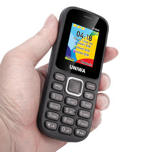 Téléphone portable UNIWA E1808 en stock, vente en gros à bas prix, clavier GSM QWERTY, espagnol, triple veille, 3 cartes SIM, lampe torche - Product Image 2