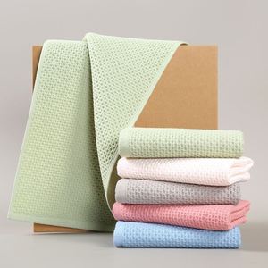 Serviette de bain en tissu gaufré 100% coton, serviette artisanale de qualité supérieure - Product Image 2