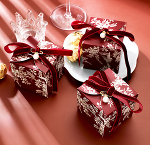 RTS 7*7 * H7cm vuông Retro hộp kẹo đám cưới rỗng sô cô la hộp quà tặng với ruy băng và Hoa Ngọc Trai chim đỏ xanh xanh Hộp quà tặng - Product Image 6