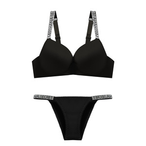 Set di biancheria intima sexy con reggiseno copri-coppa taglia C, slip, lettere a rombo, spalline e anelli in acciaio, taglie forti - Product Image 6