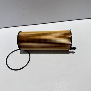 Nouveaux filtres à huile moteur en gros pour Audi Volkswagen LR002338 057115561L 95510722201 HU8003x 057115561M avec joint torique et garantie 1 an - Product Image 2