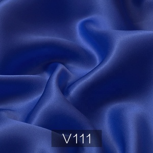 Envío rápido tissus en soie Dye Satin 100 Pure China Tela <span class=keywords><strong>de</strong></span> <span class=keywords><strong>seda</strong></span> azul real oscuro nupcial precio <span class=keywords><strong>por</strong></span> <span class=keywords><strong>metro</strong></span> para vestido <span class=keywords><strong>de</strong></span> mujer - Product Image 3