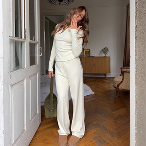 QINSI Women's <strong>Fluffy</strong> Pajama <strong>Set</strong> Plain Two Piece Long Sleeve Warm Winter Nightwear 2 Pcs Velvet Lapel Women's Sleepwear - Product Image 3