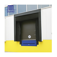 Refugio de muelle inflable de ahorro de energía industrial para Taller, puerta seccional, superficie terminada, alternativa barata para sellar