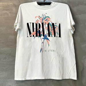 T-shirt graphique The Cure Friday I'm in Love, 220 grammes, style vintage surdimensionné, unisexe, en coton, streetwear décontracté - Product Image 3