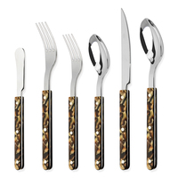 Ensembles de couverts de luxe en acier inoxydable de haute qualité Nouveaux couverts de mariage avec manche en ABS comprenant un couteau à steak Cuillère Fourchette