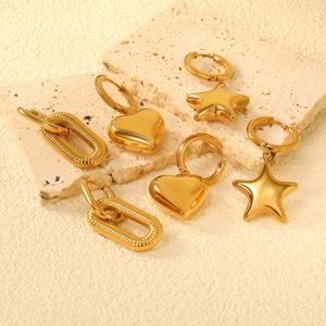 Pendientes de Aro Colgantes de Moda, Joyería de Acero Inoxidable, Chapados en Oro de 18K, Elegantes y Lisos, con Forma de Corazón y Estrella, para Mujer - Product Image 1