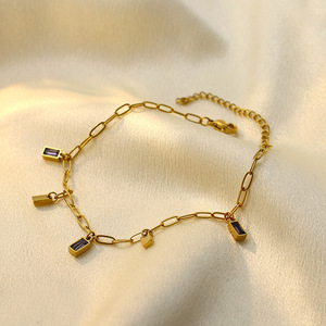 Fashion Charm Bracelet Gold Geometric Lock Pendant Titanium Steel Jewelry Gift For Women - Product Image 1