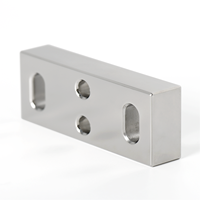 Plaque de montage réglable en acier inoxydable anti-corrosion de haute précision, usinée CNC sur mesure, avec trou fraisé, pour caméra de vision et applications pneumatiques