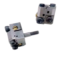 Moulage de précision en acier 78WF1-017 Ensemble de couteaux mobiles pour pièces de machine à coudre 0303D typiques Coulée de précision coulée à la cire perdue