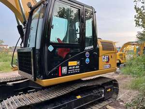 Caterpillar Cat 312GC d'occasion Pelleteuse hydraulique à chenilles de 12 tonnes Équipement lourd d'origine avec composant moteur central - Product Image 2