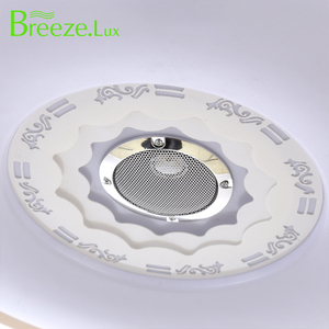 Ventilador de techo LED de alta calidad Breezelux, diseño tradicional de ahorro de energía con control remoto para aplicaciones de baño - Product Image 6