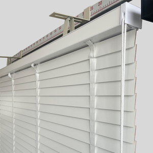 Persianas <span class=keywords><strong>de</strong></span> madera <span class=keywords><strong>de</strong></span> imitación con cable blanco con sistema <span class=keywords><strong>de</strong></span> control <span class=keywords><strong>de</strong></span> cable Cuatro en Uno Persianas <span class=keywords><strong>de</strong></span> madera impermeables <span class=keywords><strong>de</strong></span> aspecto vintage <span class=keywords><strong>de</strong></span> 50mm para dormitorio - Product Image 2