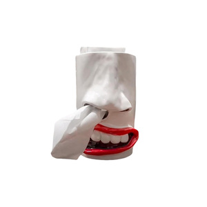 Cross-border New Funny Face Shape Paper Towel Holder Resin Crafts Desktop Ornaments Characters Theme for Birthday Party