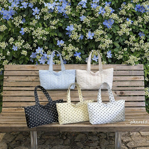 Gesteppte Baumwoll-Handtasche mit Polka Dots, Vintage-Tragetasche mit Reißverschluss, Schultertasche für Reisen und den täglichen Gebrauch - Product Image 3