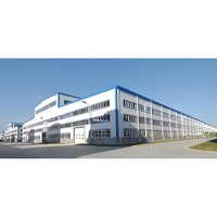 Entrepôt moderne en tôle ondulée - Nouvelle conception de bâtiment modulaire préfabriqué pour stockage industriel, atelier et hangar de garage
