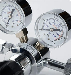 Regulador de presión de una sola etapa de acero inoxidable de <span class=keywords><strong>gas</strong></span> de alta pureza con válvula reguladora de presión de <span class=keywords><strong>gas</strong></span> de calibre oxígeno - Product Image 2