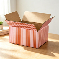 Carton d'expédition ondulé à rayures verticales rose et orange personnalisé en usine, boîte d'emballage pliable en papier recyclable pour le commerce électronique