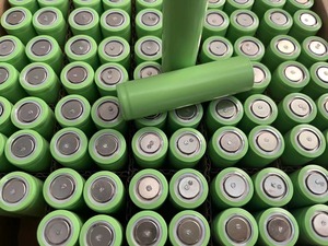 Batterie rechargeable au lithium-ion <span class=keywords><strong>18650</strong></span> <span class=keywords><strong>Mh12210</strong></span> NCR18650B 3400mah pour banque d'alimentation, moto électrique, scooter, Tesla, voiture électrique - Product Image 3