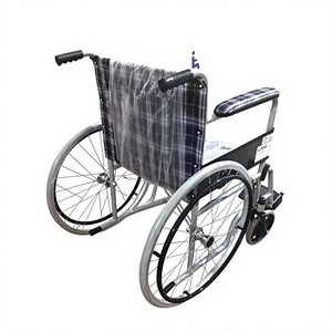 Silla de Ruedas Ligera con Reposabrazos Abatibles y Reposapiés Desmontables para Rehabilitación de Fracturas y Recuperación Postoperatoria - Product Image 1
