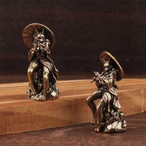 Figura Decorativa de Zorro con Paraguas, de Latón, Tradicional, para Decoración de Escritorio, Hogar u Oficina, Pieza Individual - Product Image 1
