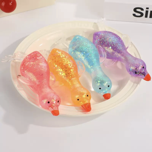 Giocattolo Antistress in Gomma a Forma di Animali e Cibo, Morbido e Sensoriale, a Lenta Risposta, da Scrivania - Product Image 5