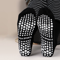 Bas quantité minimale de commande professionnel Yoga chaussettes personnalisé anti-dérapant femmes longues chaussettes d'équipage respirant Pilates Silicone personnalisé poignée Fitness chaussettes