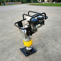 Compacteur thermique robuste modèle 100 avec moteur importé 5,5-6,5 CV, type Jumping Jack, conforme aux normes CE