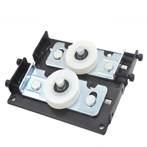 Roulettes pour porte coulissante extérieure, ensemble de deux, noires, en acier laminé à froid, roulement fluide pour portes d'armoires - Product Image 1