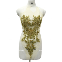 Applique Bodice Verte Colorée Perle de Couture Ornée de Cristaux en Strass sur Tissu de Maille pour Robe de Mariée