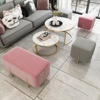 Petit tabouret en velours dorés de salon moderne, meuble en tricot, avec pochette, court et carré coupe-bordures